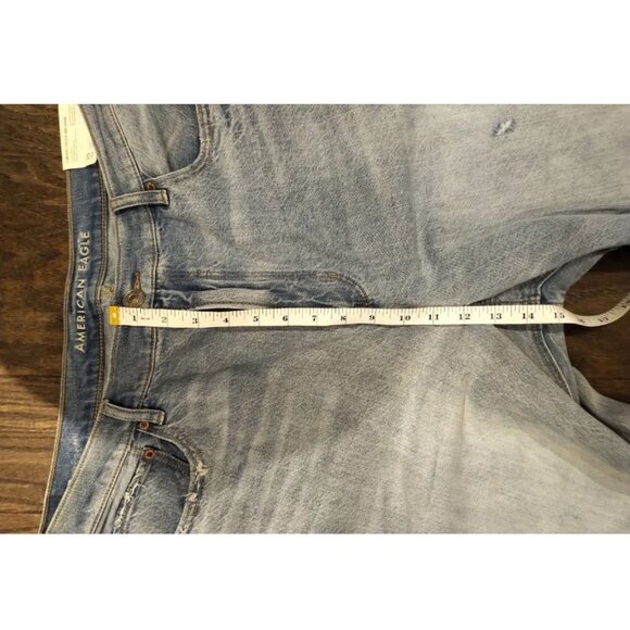 NWT American Eagle Ripped 90s Boyfriend Light Indigo High waist Distressed Jeans - Picture 11 of 16